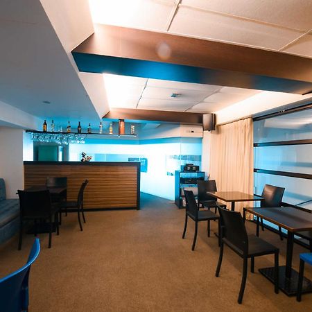 Hotel Pier Cuatro Себу Экстерьер фото